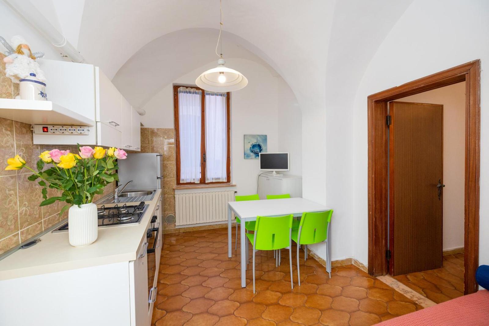 Casa Vicino Al Mare Apartment Finale Ligure Exterior photo