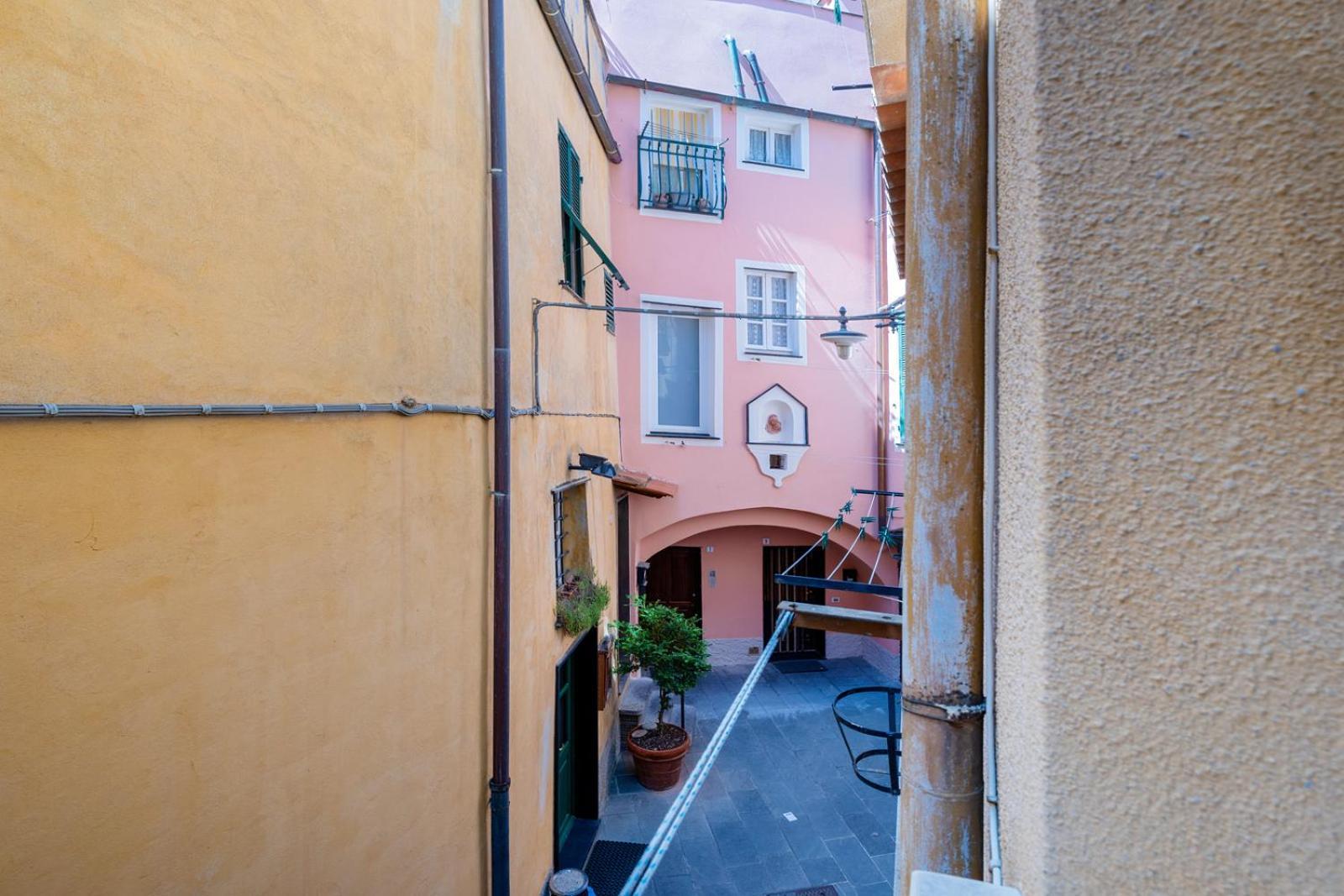 Casa Vicino Al Mare Apartment Finale Ligure Exterior photo